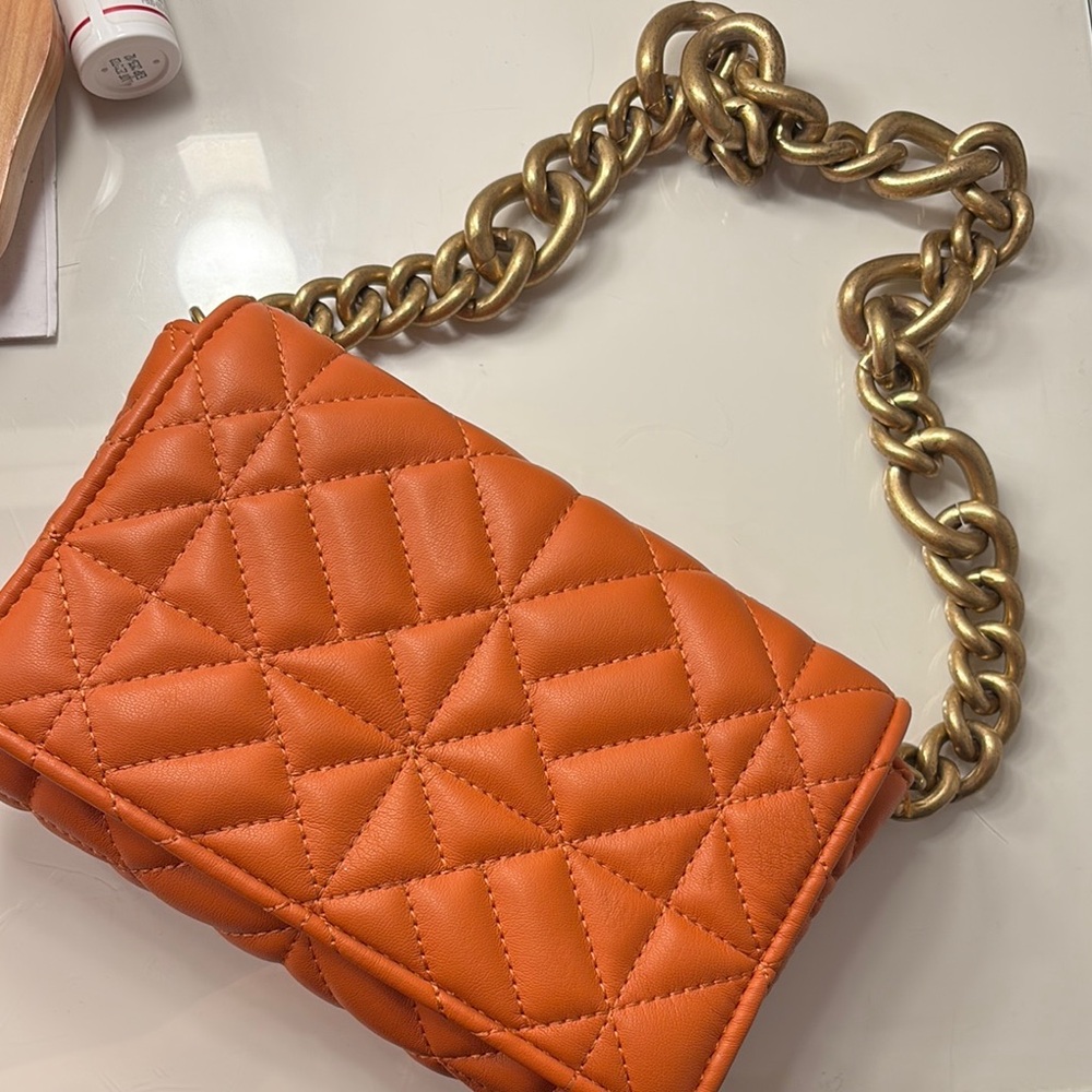 Zara Quilted Chain Shoulder Bag